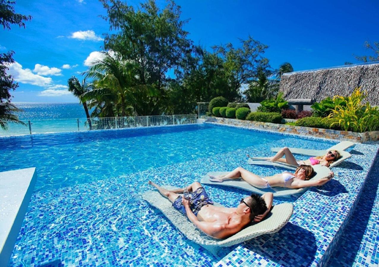Готель Boracay Uptown Balabag  Екстер'єр фото